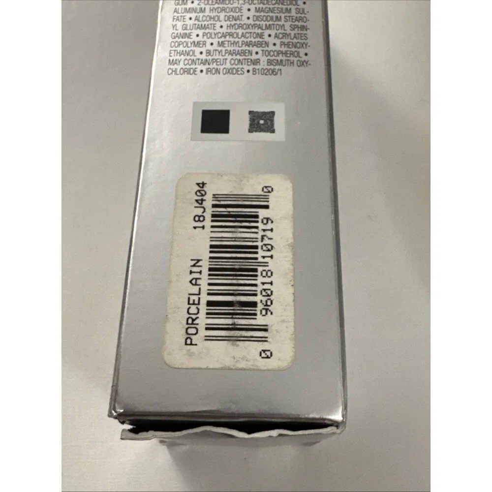 Lancome Renergie Lift Makeup 230 Porcelaine 40 (W) SPF 20 1oz/30ml BV13